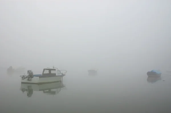 Fog over the river — Stock Photo, Image
