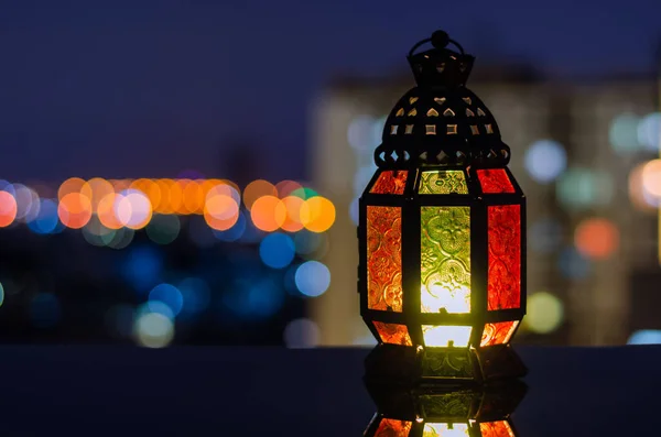 Ліхтар Житловим Будинком Мусульманського Свята Святого Місяця Рамадан Карім — стокове фото