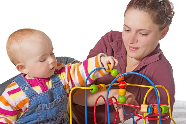 Apprentissage du jeune bébé coordination musculaire — Photo