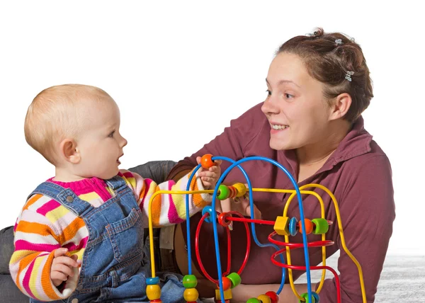 Bebê com atraso no desenvolvimento da atividade motora — Fotografia de Stock