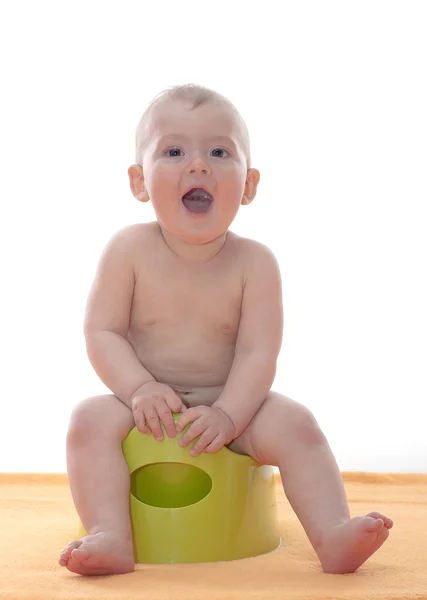 Bambino ragazzo sul vasino — Foto Stock