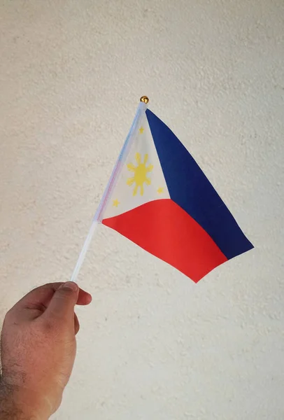 Philippine Flag Being Raised Rugged White Wall Background — Stock Photo, Image