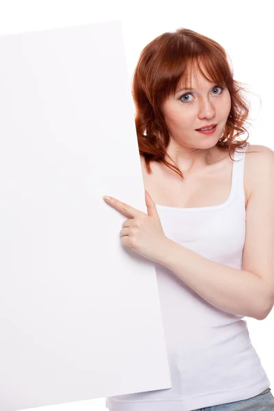 Mujer sosteniendo cartelera en blanco —  Fotos de Stock