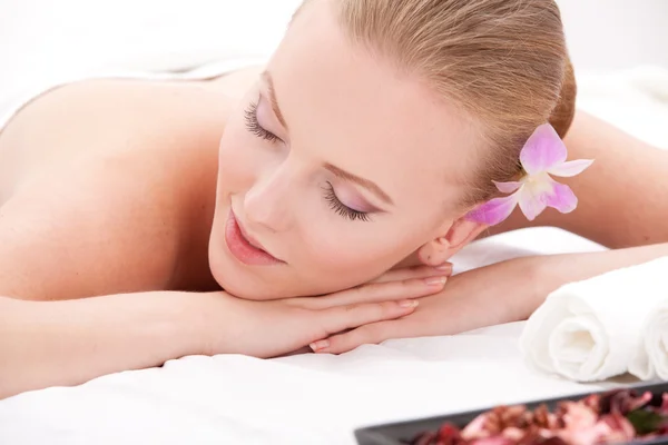 Spa woman relaxing — Stock Photo, Image