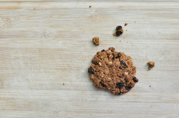 Fresh baked homemade oatmeal raisin cookies — Stock Photo, Image