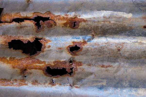 Rusty ve distroted demir amaç galvanizli — Stok fotoğraf
