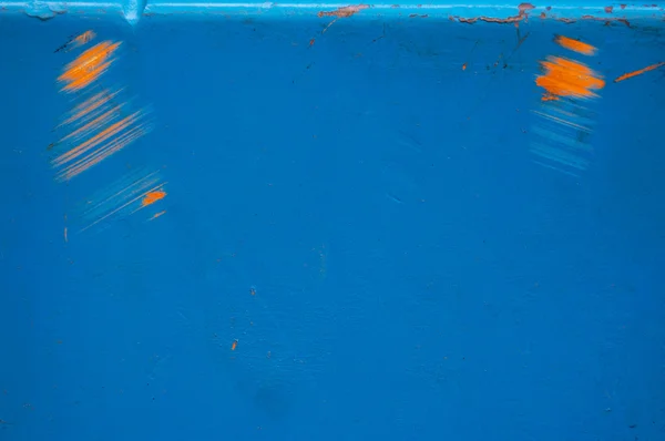 eski boyalı metal bir yüzeye