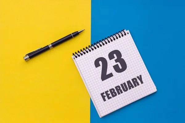 Febrero Día Del Mes Fecha Del Calendario Cuaderno Con Una — Foto de Stock