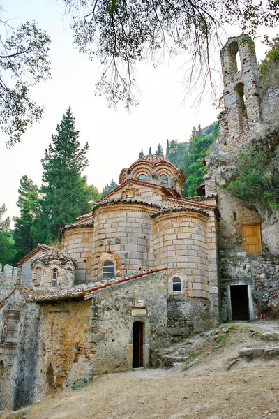 Peribleptos μοναστήρι, στο μεσαιωνικό φρούριο του Μυστρά — Φωτογραφία Αρχείου