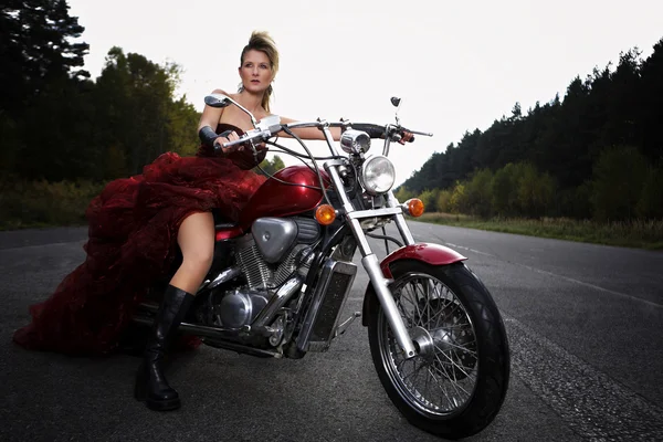 Žena motorkář — Stock fotografie