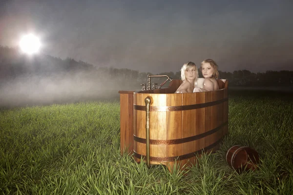 Baden en ontspanning in de natuur — Stockfoto