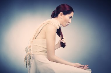 Genç Bayan model poz