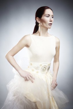 Genç Bayan model poz