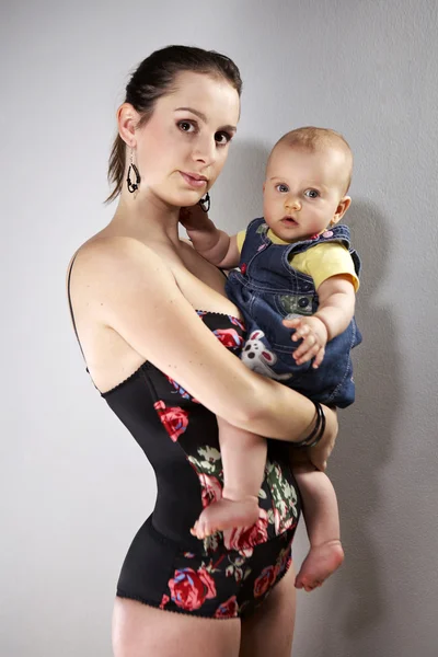 Mother with her baby — Stock Photo, Image