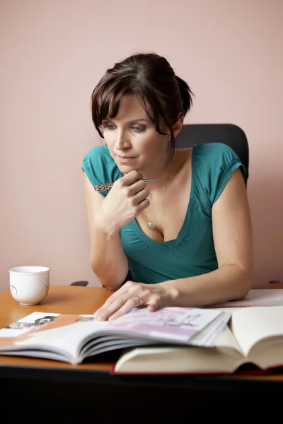 Lady making business — Stock Photo, Image