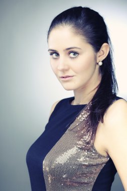 Genç Bayan modeli