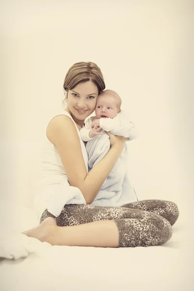 Mother with her baby — Stock Photo, Image