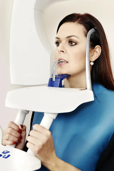 Woman taking radiography care — Stock Photo, Image