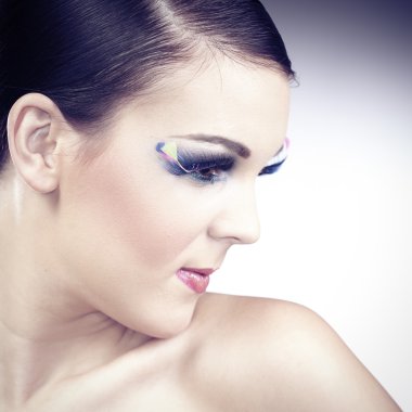 güzel kız tarafı arıyorsunuz