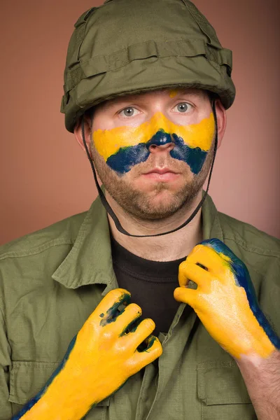 Man Expressing Respect Ukraine National Colors Face — Stock Photo, Image