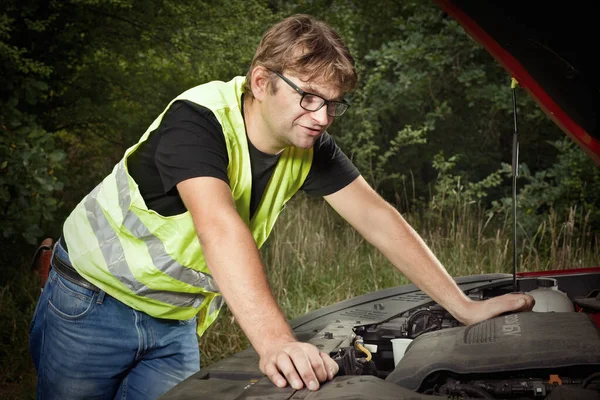 Car Driver Take Care His Car Longer Trip — Stock Photo, Image