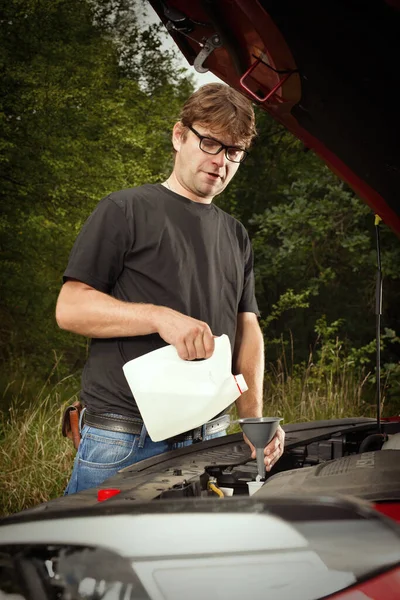 Car Driver Take Care His Car Longer Trip — Stock Photo, Image