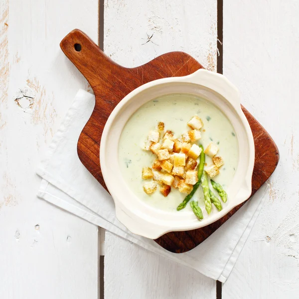 Asparagus soup cream with croutons — Stock Image Asparagus soup cream with croutons Stock Picture