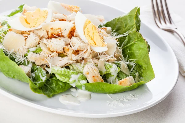 Caesar salad with eggs and chicken breast — Stock Image Caesar salad with eggs and chicken breast Stock Picture