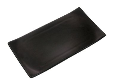 Beyaz arkaplanda kabataslak desenli boş siyah dikdörtgen seramik plaka