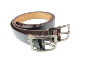 Beyaz arkaplanda izole kemer tokası