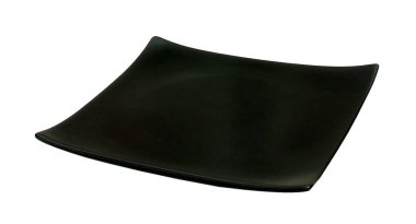 Boş porselen, beyaz arkaplanda izole edilmiş seramik plaka