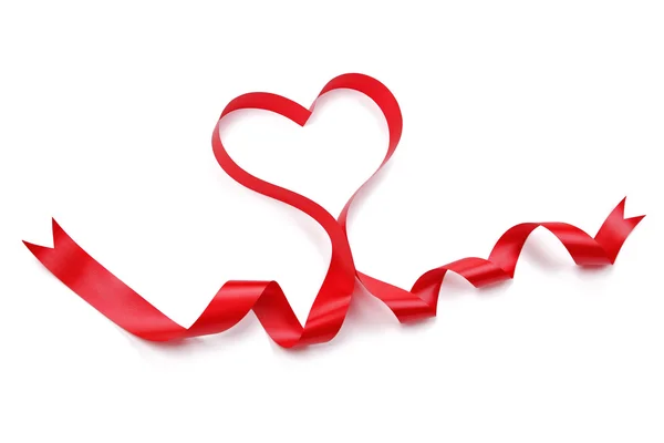 Καρδιά σχήμα κόκκινη κορδέλα — Φωτογραφία Αρχείου