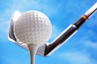 Golf Topu ve Kulübü