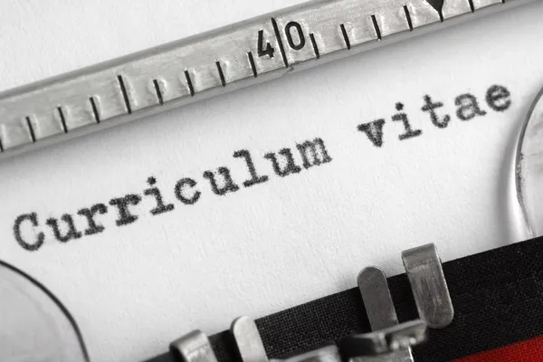 Curriculum vitae escrito en máquina de escribir — Foto de Stock