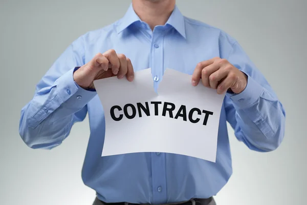 Tearing up the contract — Stock Photo, Image