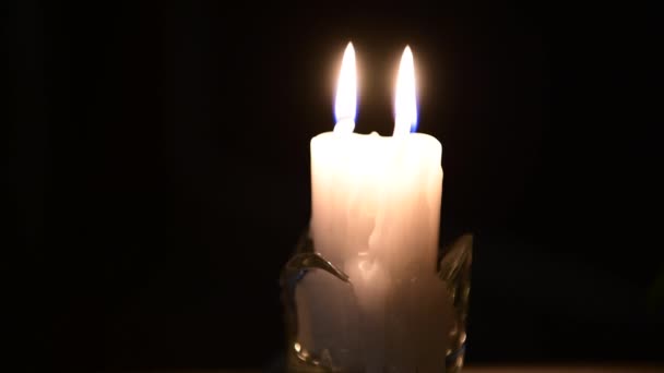 Candle Burning Table Lies Notebook Verses Pen White Calla Lilly — Vídeo de stock