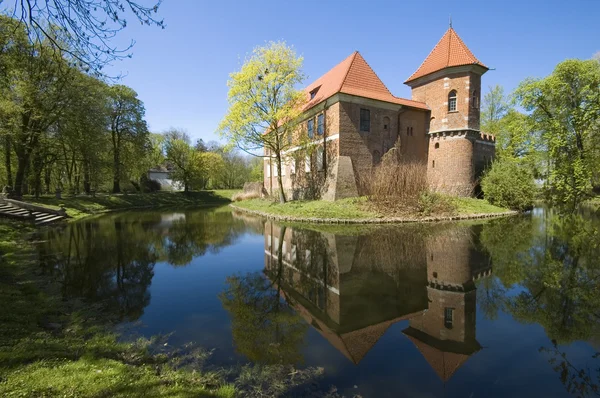 Castle in Oporow — Stock Photo, Image