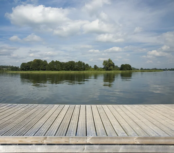 Pontile di legno vuoto — Foto Stock