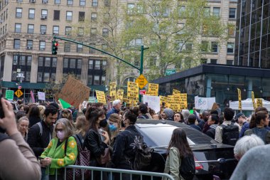 Foley Meydanı, New York, New York, ABD 05-03-2022 Protestocuları