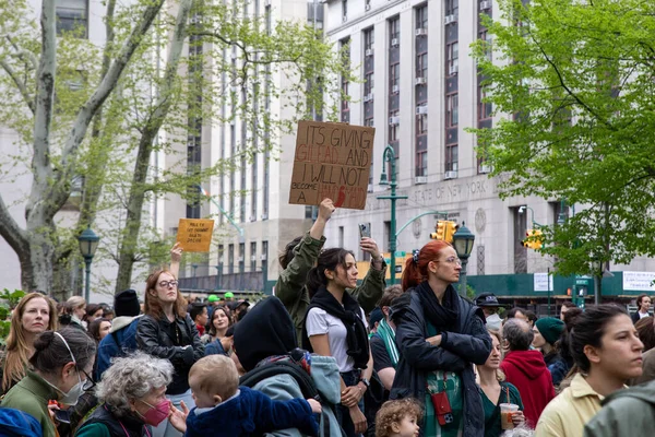 Couple Holding Cardboard Sign Words Giving Gilead Become Handsmaid Written — Photo