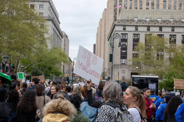 Young Female Holding Cardboard Sign Words Vigilantism Written Foley Square — Foto de Stock