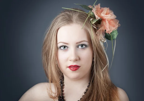 Girl with flower — Stock Photo, Image