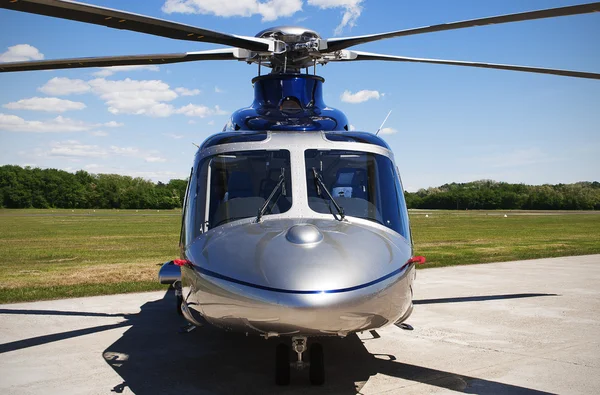 Grå helikopter — Stockfoto