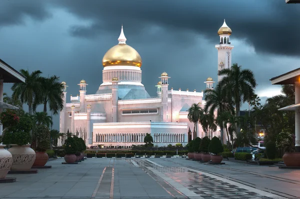 Mesquita do Sultão Omar Ali Saifuddin em Brunei — Fotografia de Stock