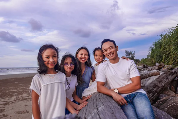 Familie Vrije Tijd Mensen Concept Portret Van Grote Aziatische Familie — Stockfoto