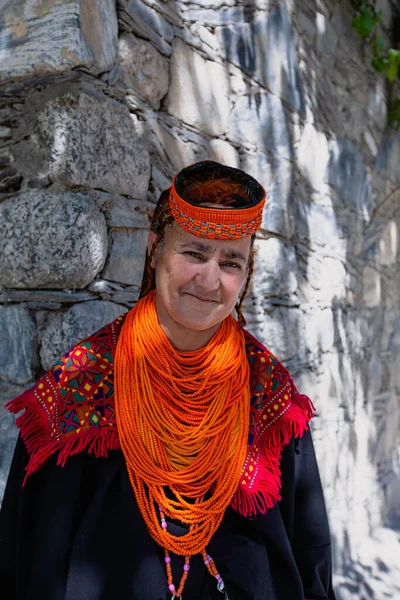 Kalash Valley Pakistan Eylül 2021 Geleneksel Giyinmiş Kalash Kabilesi Kadını — Stok fotoğraf