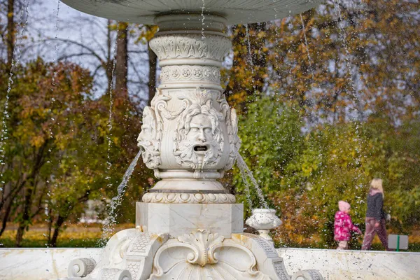 Pushkin Russie Octobre 2021 Fontaine Dans Parc Alexander Près Palais — Photo