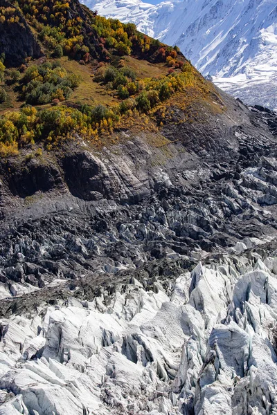 Minapin Glacierテクスチャを閉じます ラカポシ山 ギルギット パキスタン — ストック写真