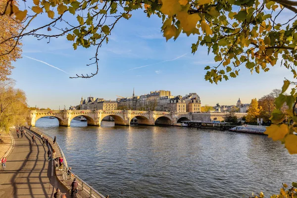 Paris France September 2021 View Seine River Buildings Stone Bridge — Stock Photo, Image