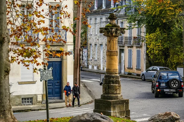 Luchon Frankreich November 2021 Herbstblick Auf Die Altstadt Von Luchon — Stockfoto